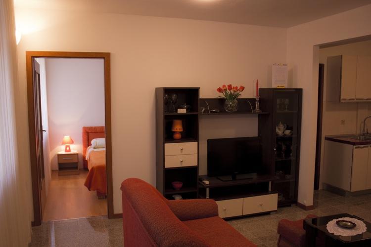 Apartment And Room Daria Vis Island Eksteriør bilde